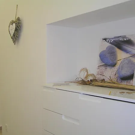 Basic Apartment *